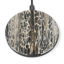 Load image into Gallery viewer, Silver Cave Wireless Charger